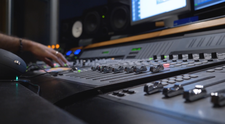 11 Best Mixing Console For Recording Studio 2023 - Buyer's Guide